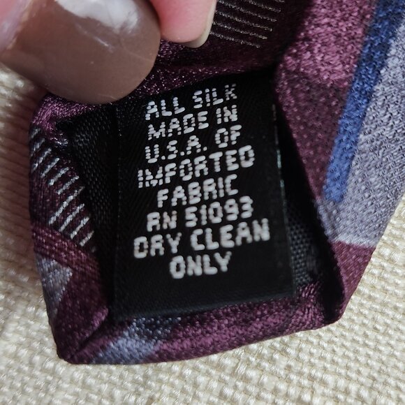 Vintage Stafford Pure Silk Geometric Necktie in Maroon, Gray, Silver & Blue - Picture 3 of 5